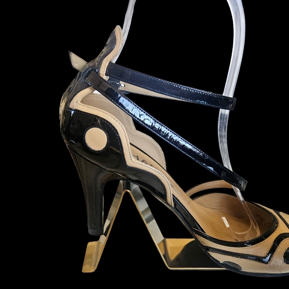 Chanel D'Orsay Pumps - Picture 3 of 12
